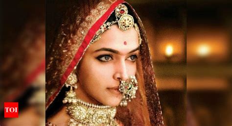  Rani Padmavati: L'Histoire D'une Reine Indienne Captive et Audacieuse!